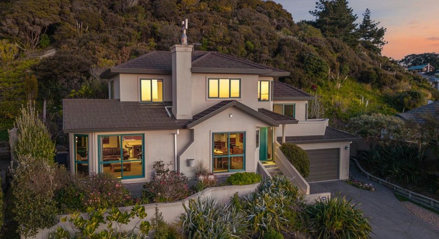  at 143 Eskdale Road, Papakowhai, Porirua, Wellington