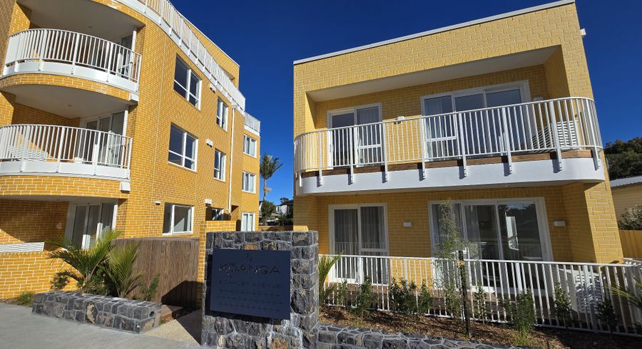  at 102/2B Oakley Avenue, Waterview, Auckland City, Auckland