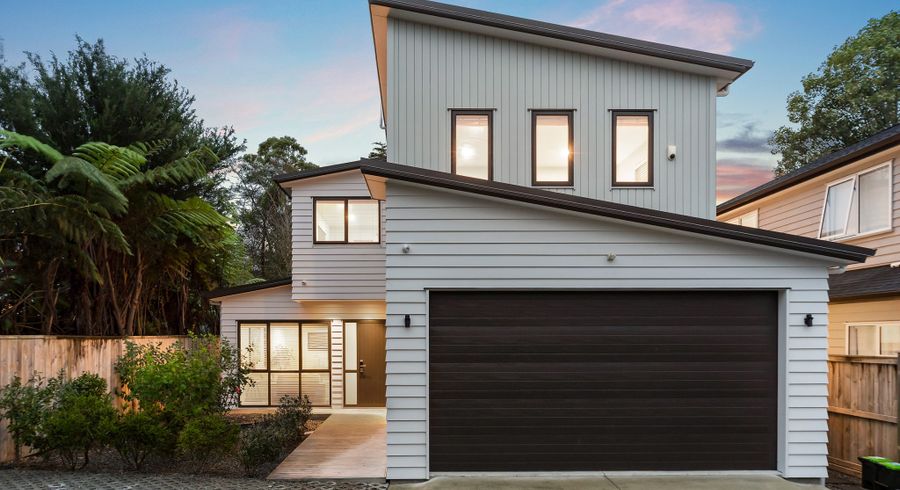  at 14 Arorangi Rise, Te Atatu Peninsula, Waitakere City, Auckland