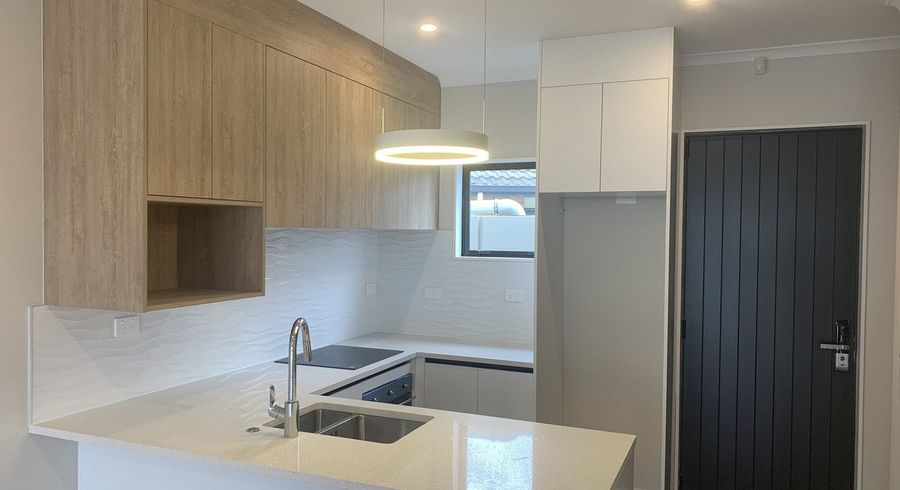  at 6/66 Swanson Road, Henderson, Auckland