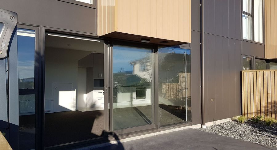  at 69 Woodridge Drive, Woodridge, Wellington, Wellington