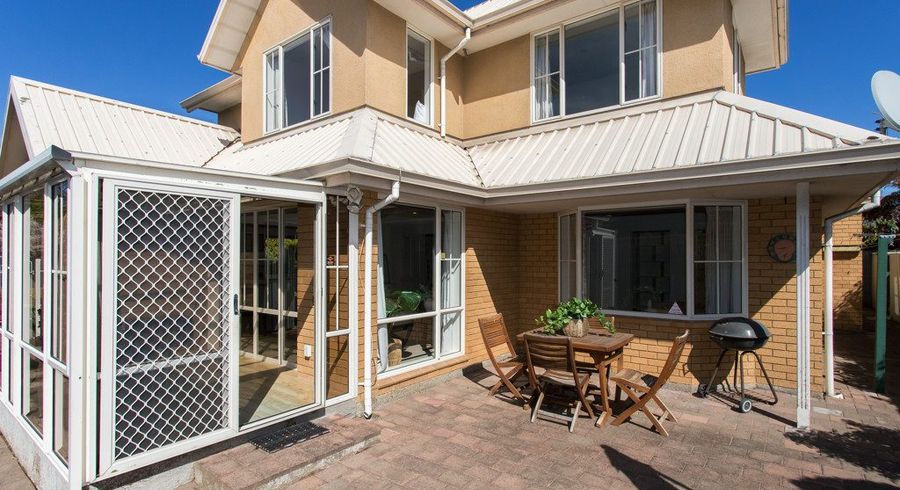  at 89 Peer Street, Ilam, Christchurch