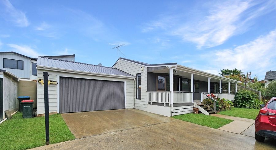  at 2/12 Vic Butler Street, Mount Roskill, Auckland City, Auckland