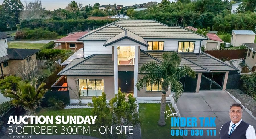  at 29 Midhurst Avenue, Henderson, Waitakere City, Auckland