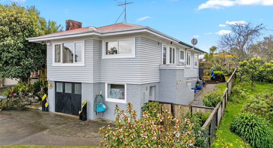  at 1/74 Elliot Street, Howick, Manukau City, Auckland