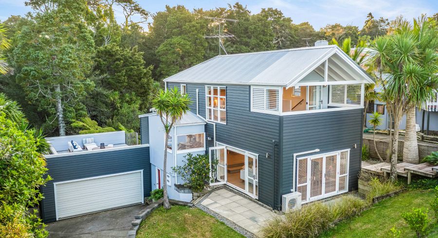 at 17 Wernham Place, Northcote, Auckland