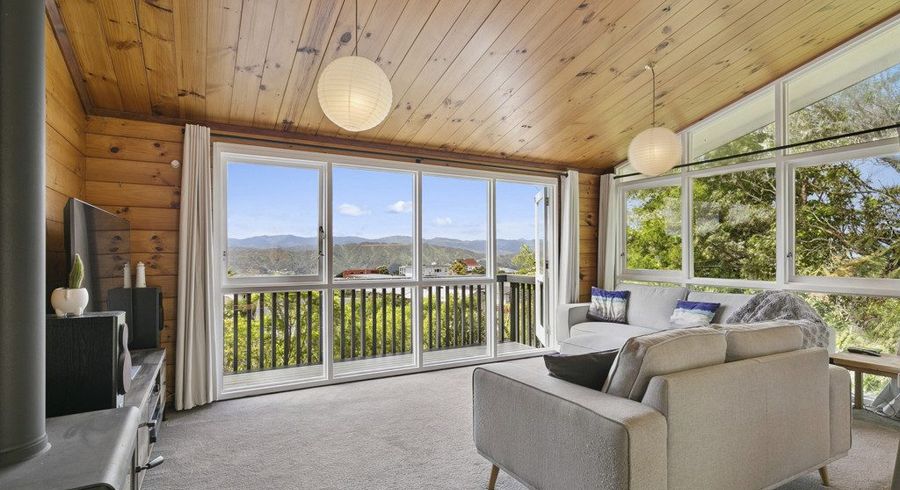  at 2a Oakleigh Street, Maungaraki, Lower Hutt, Wellington