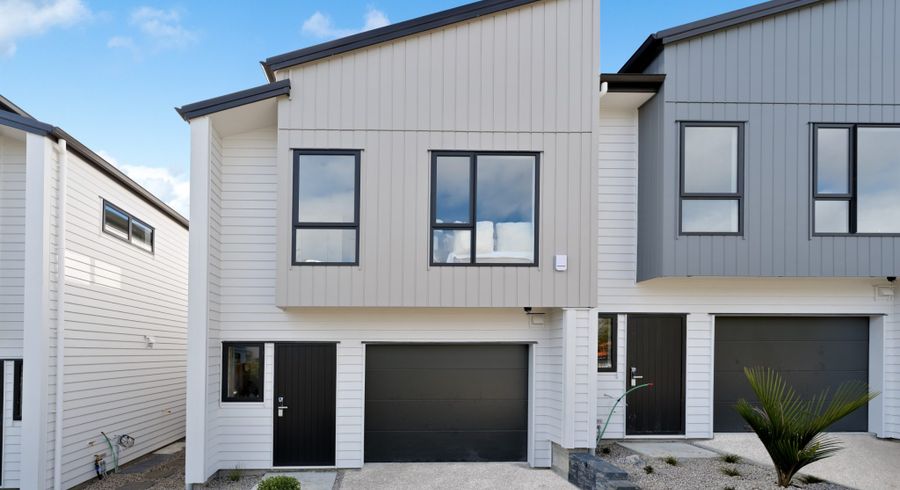 at 5/30A Tirimoana Road, Te Atatu South, Waitakere City, Auckland
