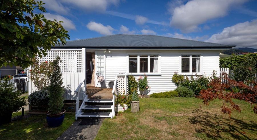  at 6 Rimu Street, Toi Toi, Nelson