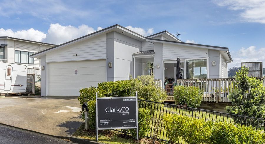  at 8 Polestar Lane, Whitby, Porirua, Wellington