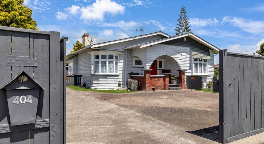  at 404 Tremaine Avenue, Takaro, Palmerston North