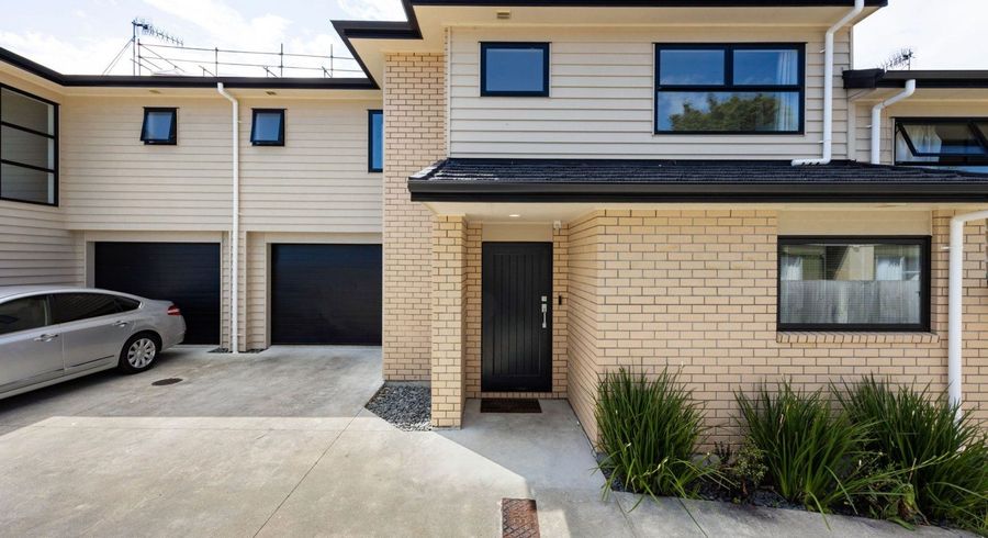  at 2/3 Manning Street, Hamilton City Central, Hamilton, Waikato