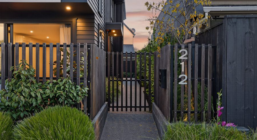  at 212 Peterborough Street, City Centre, Christchurch City, Canterbury