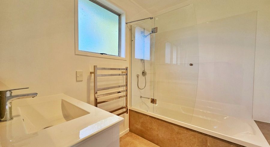  at 51B Daytona Road, Henderson, Waitakere City, Auckland