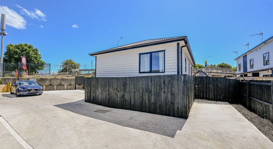  at 5/2 Gloucester Road, Manurewa, Manukau City, Auckland