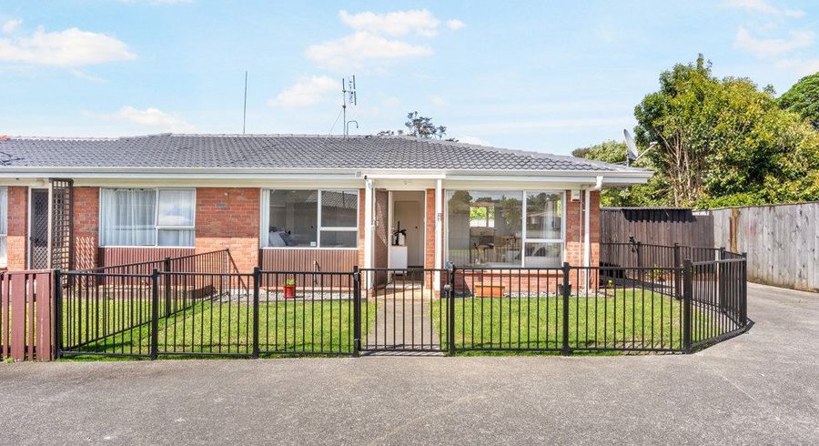  at 1/26 Bertrand Road, Mount Wellington, Auckland
