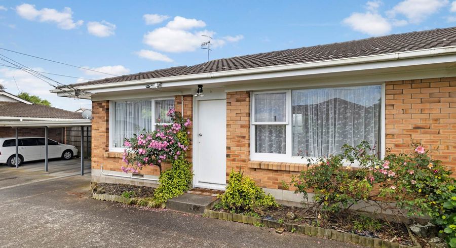 at 1/0 Michaels Avenue, Ellerslie, Auckland