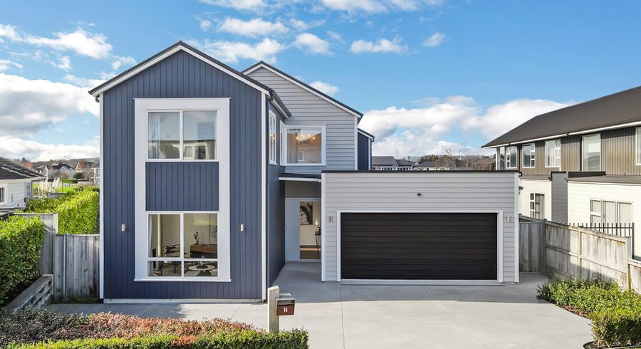  at 14 Edgewater Drive, Karaka, Papakura