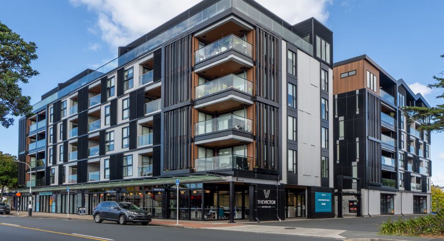  at 208/4 Bute Road, Browns Bay, North Shore City, Auckland