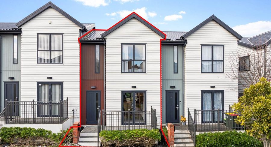  at 18 Mahalo Avenue, Wiri, Manukau City, Auckland