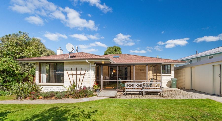  at 2 Glendale Crescent, Holmes Hill, Oamaru