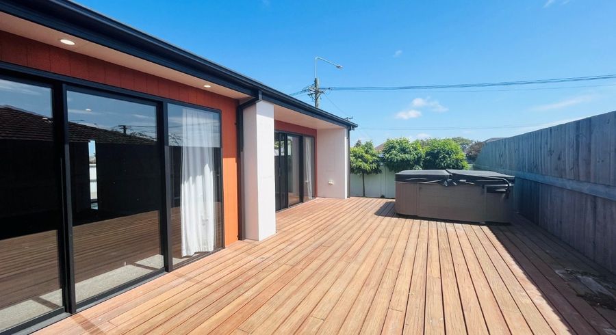  at 104A Burwood Road, Burwood, Christchurch City, Canterbury