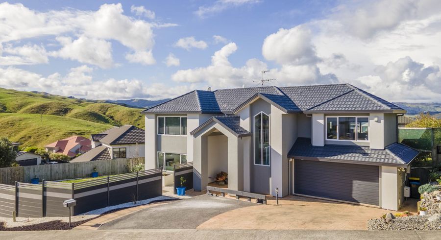  at 12 Pendennis Point, Camborne, Porirua
