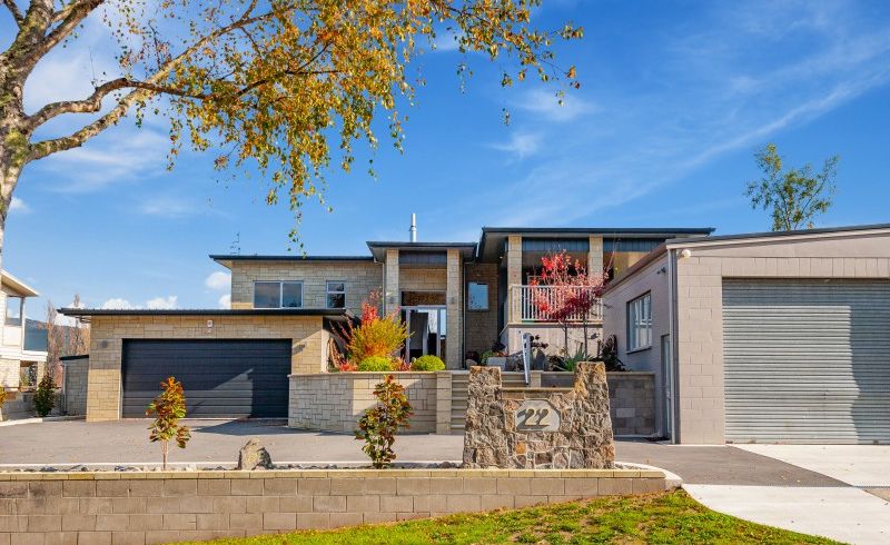  at 22 Marina Terrace, Kinloch