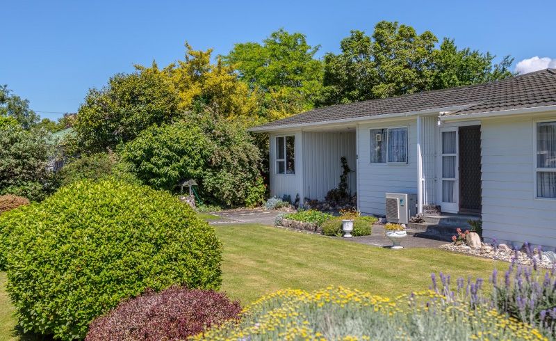  at 8 Booth Street, Carterton