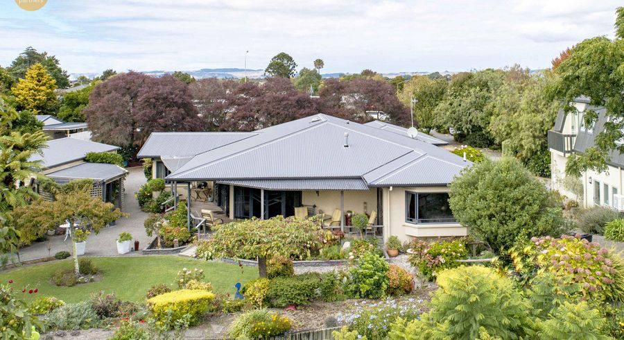  at 184 Main Road, Clive, Clive