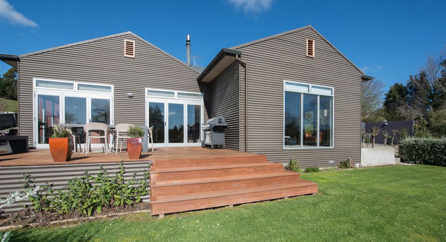  at 8 Braeside, Kinmont Park, Mosgiel