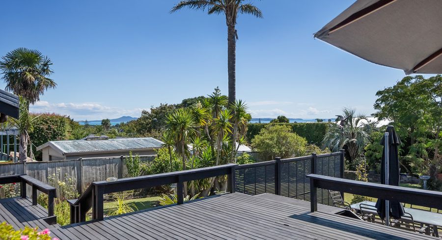  at 31 Karaka Road, Beachlands, Auckland