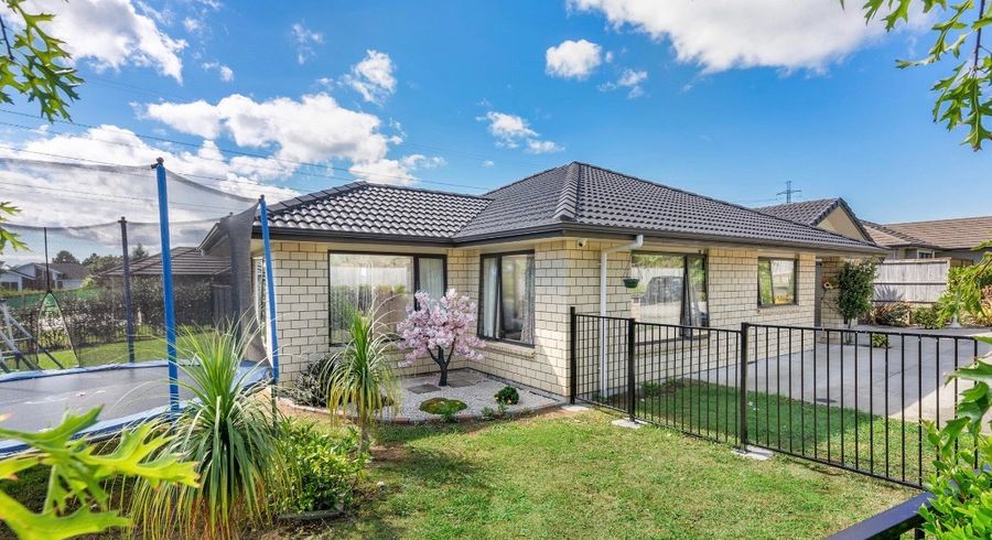  at 6 Silkwood Crescent, Karaka, Papakura