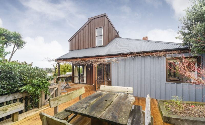  at 12 Osborne Terrace, Feilding, Feilding