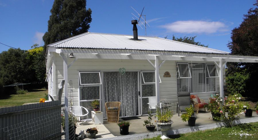  at 7 Shrimski Street, Deborah