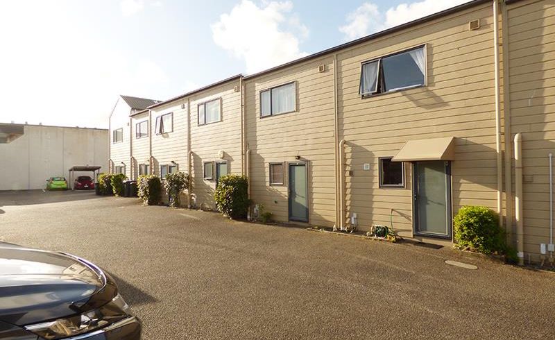  at 64 Stanhope Road, Mount Wellington, Auckland