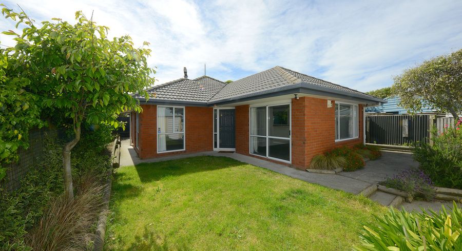  at 2/103 Oram Avenue, New Brighton, Christchurch