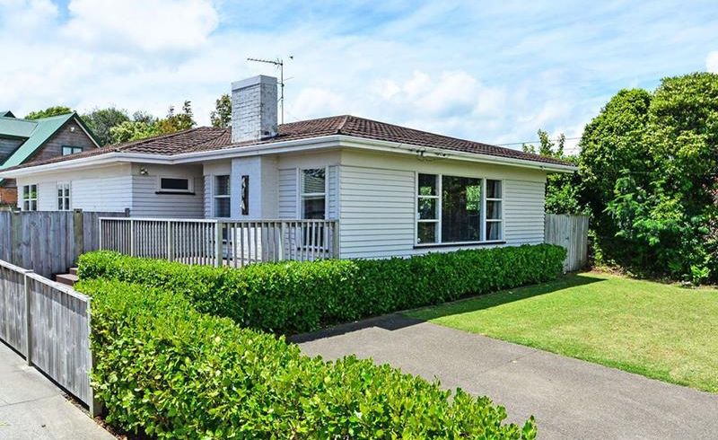  at 6 Gills Avenue, Papakura, Papakura