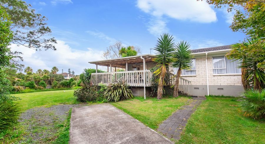 at 3/48 Mirrabooka Avenue, Botany Downs, Auckland