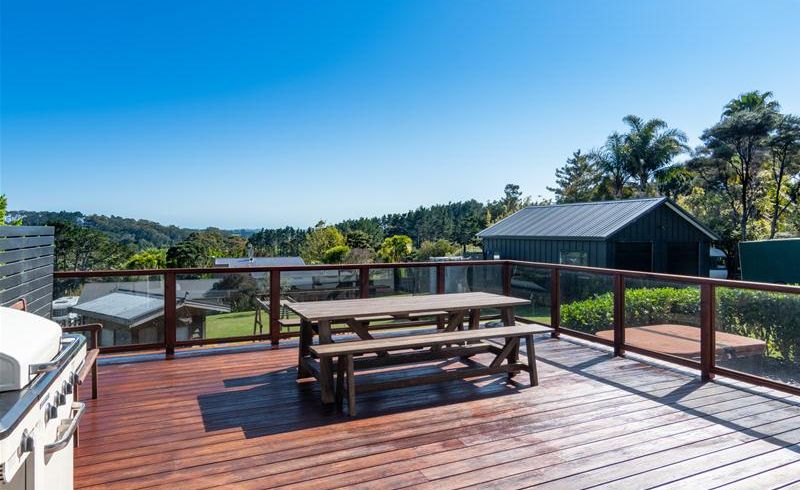 at 31 Mcentee Road, Waitakere, Auckland