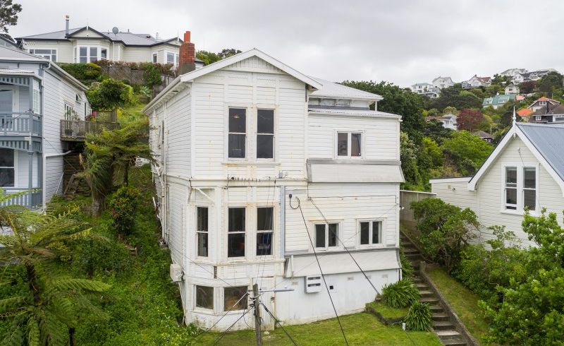  at 9 Grosvenor Terrace, Wadestown, Wellington