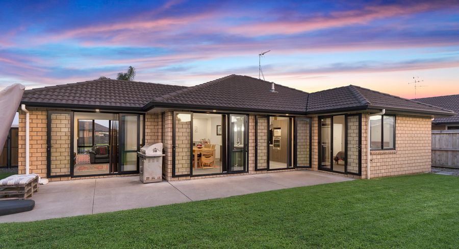  at 72 Carrington Drive, Papamoa Beach, Papamoa