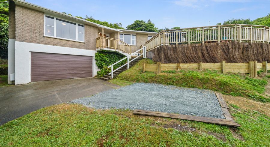  at 93 Dowse Drive, Maungaraki, Lower Hutt