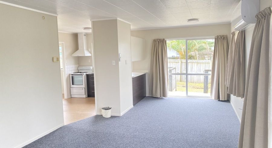  at 38 Silverstone Place, Henderson, Waitakere City, Auckland