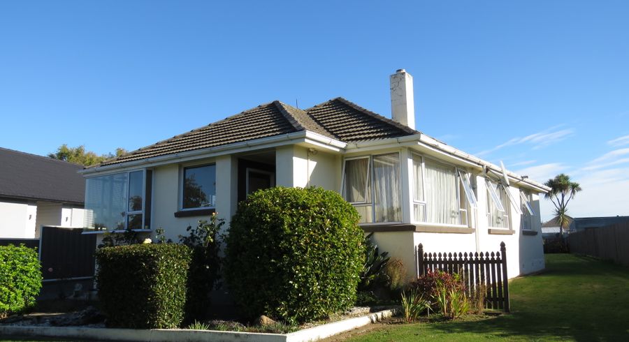  at 18 Lyon Street, Glengarry, Invercargill