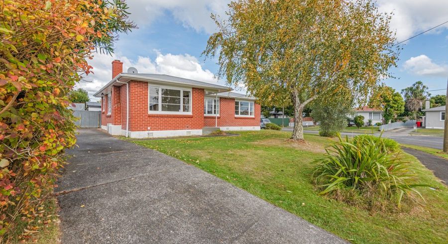  at 4 Wilson Crescent, Highbury, Palmerston North