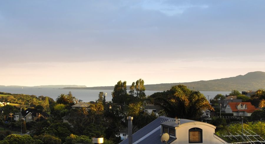  at 218 Kepa Road, Mission Bay, Auckland City, Auckland