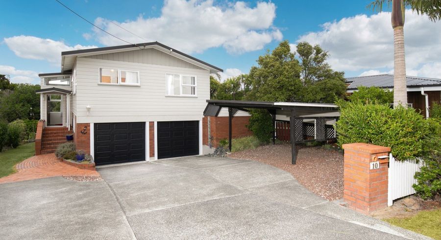  at 10 Rock Isle Road, Torbay, Auckland