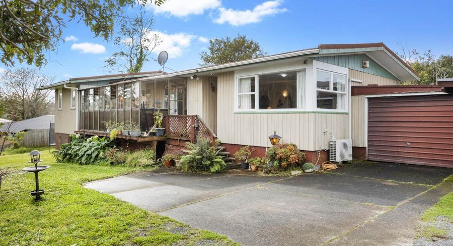  at 29 Mawney Road, Henderson, Waitakere City, Auckland