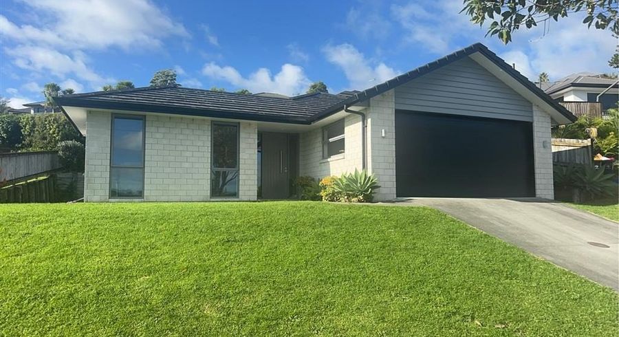  at Welcome Bay, Tauranga, Bay Of Plenty